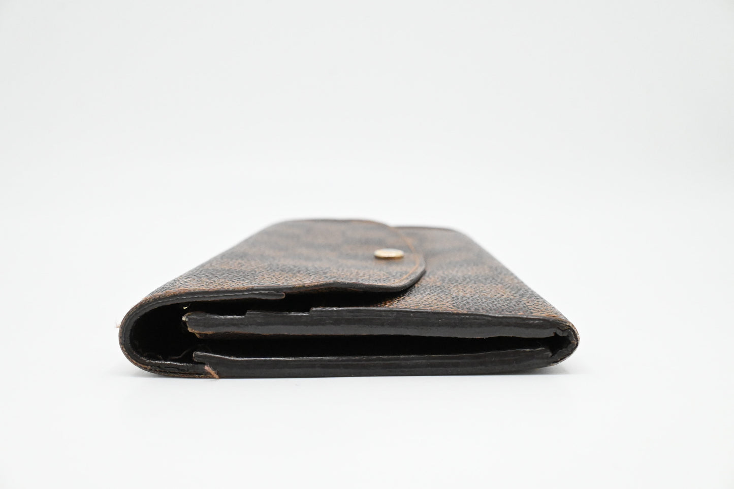 Louis Vuitton Emilie Wallet in Damier Ebene Canvas