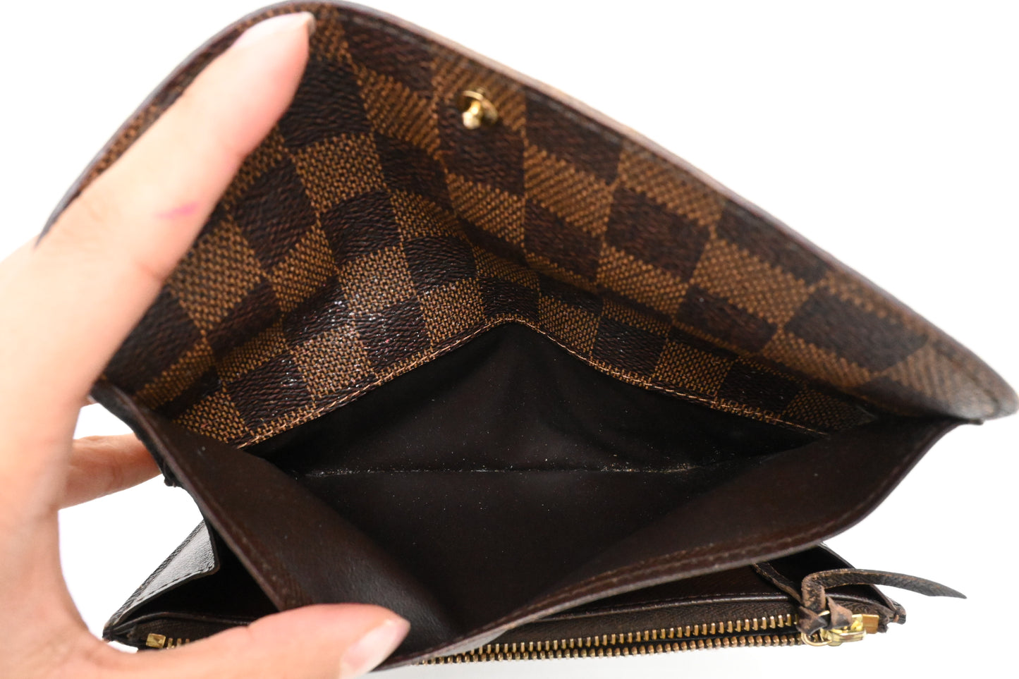 Louis Vuitton Emilie Wallet in Damier Ebene Canvas