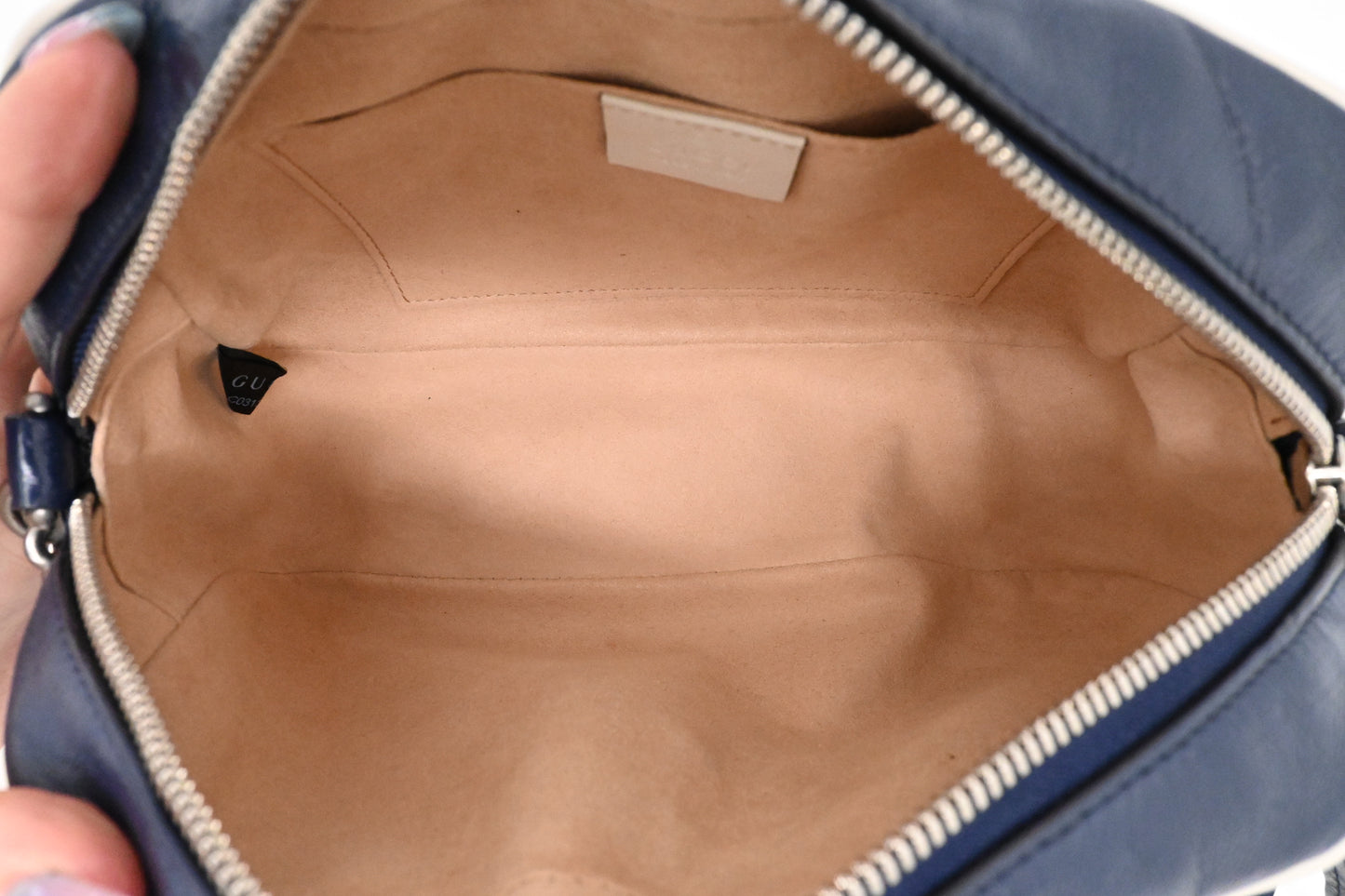 Gucci Marmont Crossbody in Navy Blue Leather