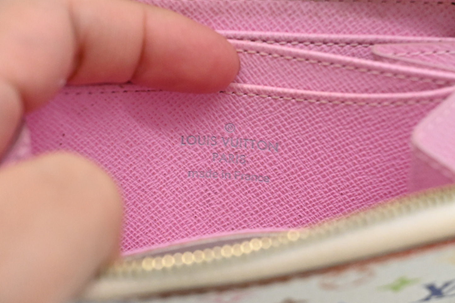 Louis Vuitton Zippy Coin Case in White Multicolor Canvas