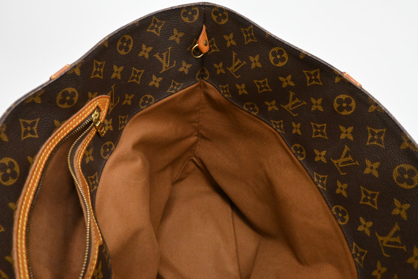 Louis Vuitton Sac Shopping 48 in Monogram Canvas