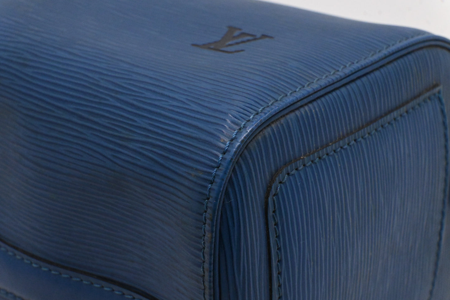 Louis Vuitton Speedy 25 in Toledo Blue Epi Leather