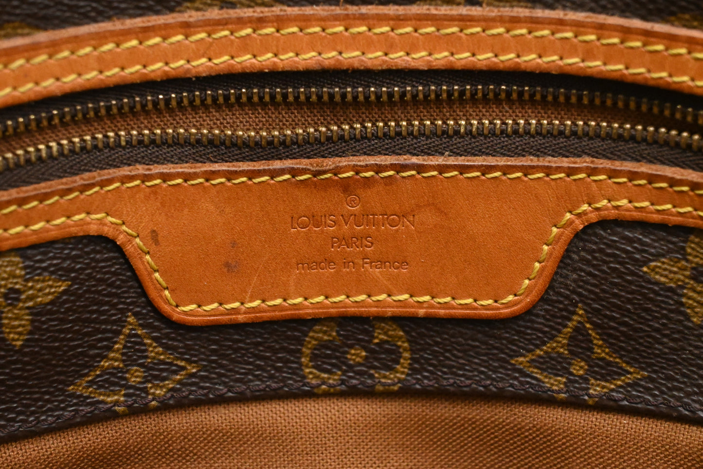 Louis Vuitton Sac Shopping 48 in Monogram Canvas