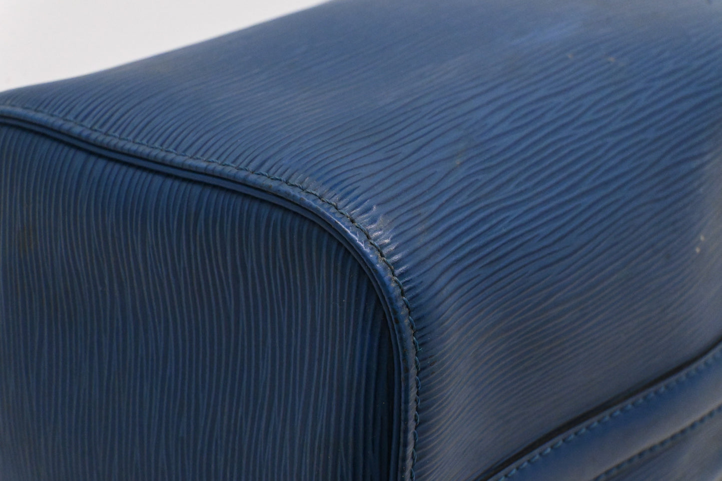Louis Vuitton Speedy 25 in Toledo Blue Epi Leather