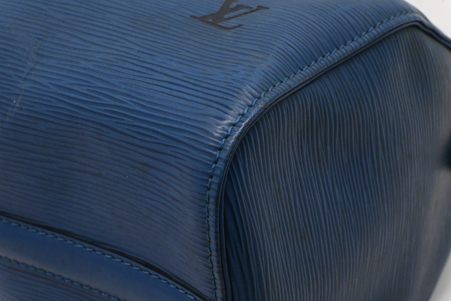 Louis Vuitton Speedy 25 in Toledo Blue Epi Leather