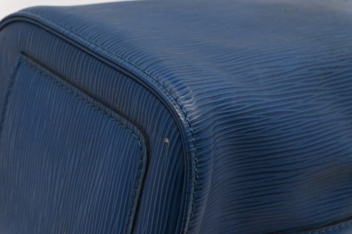 Louis Vuitton Speedy 25 in Toledo Blue Epi Leather