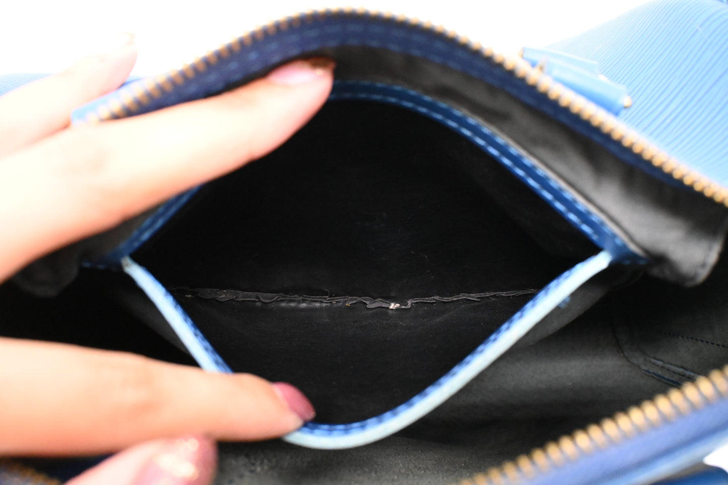 Louis Vuitton Speedy 25 in Toledo Blue Epi Leather