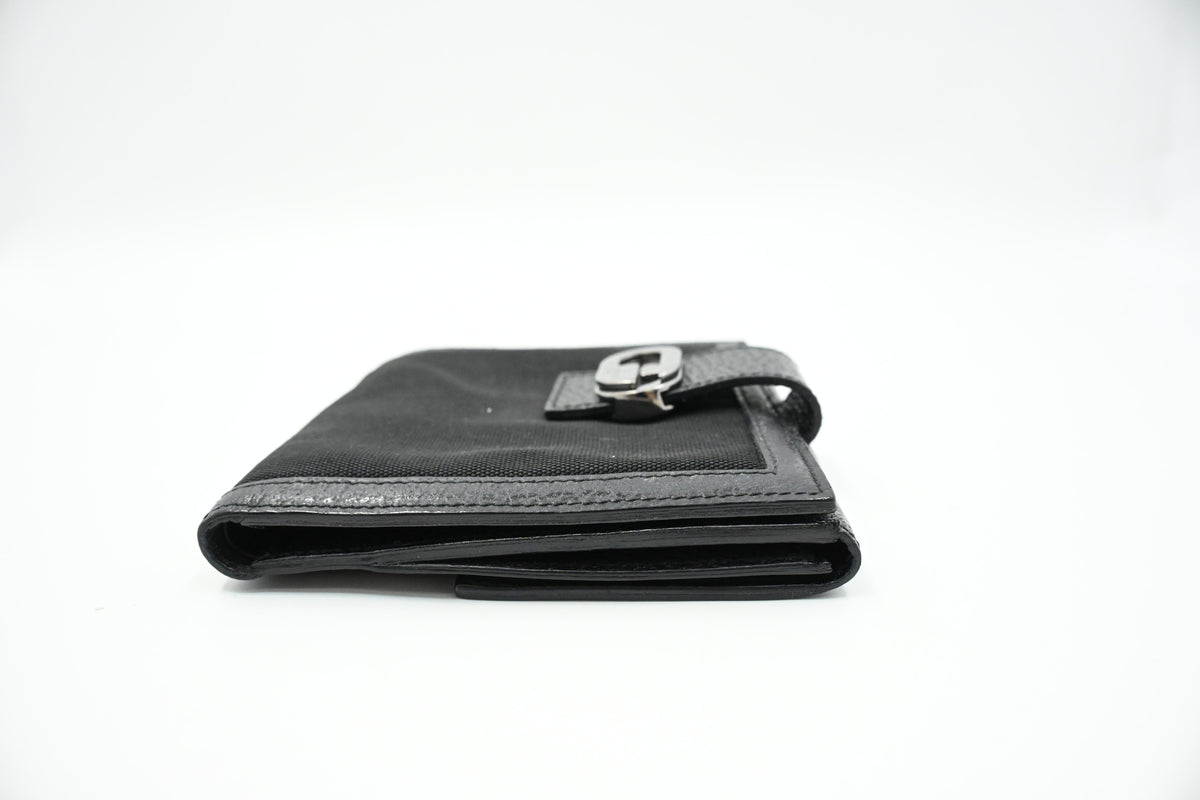 Gucci Compact Wallet in Black Leather and Canvas