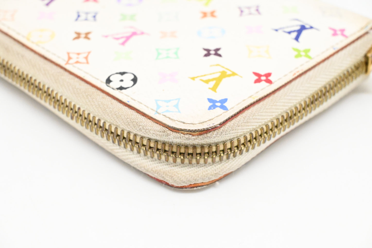 Louis Vuitton Long Zippy Wallet in White Multicolor Canvas