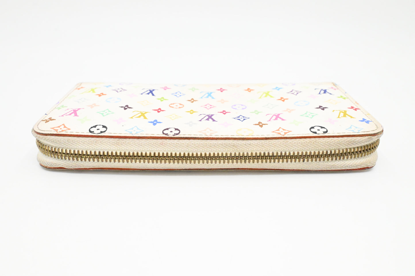 Louis Vuitton Long Zippy Wallet in White Multicolor Canvas