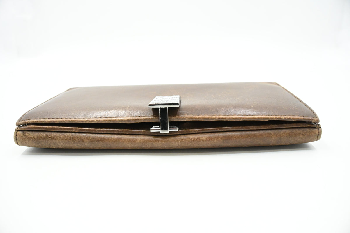 Gucci Long Wallet in Brown leather