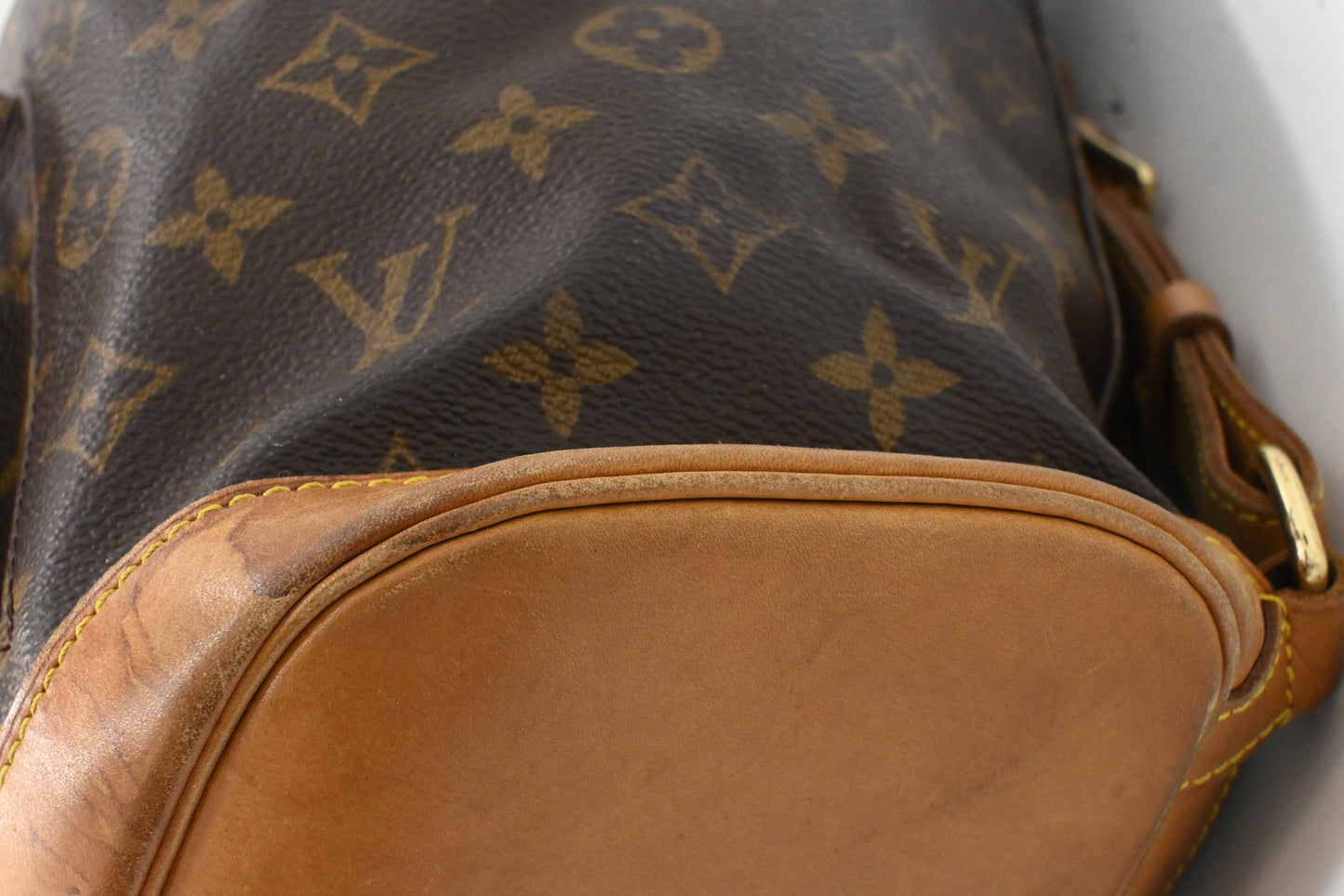 Louis Vuitton Montsouris GM in Monogram Canvas