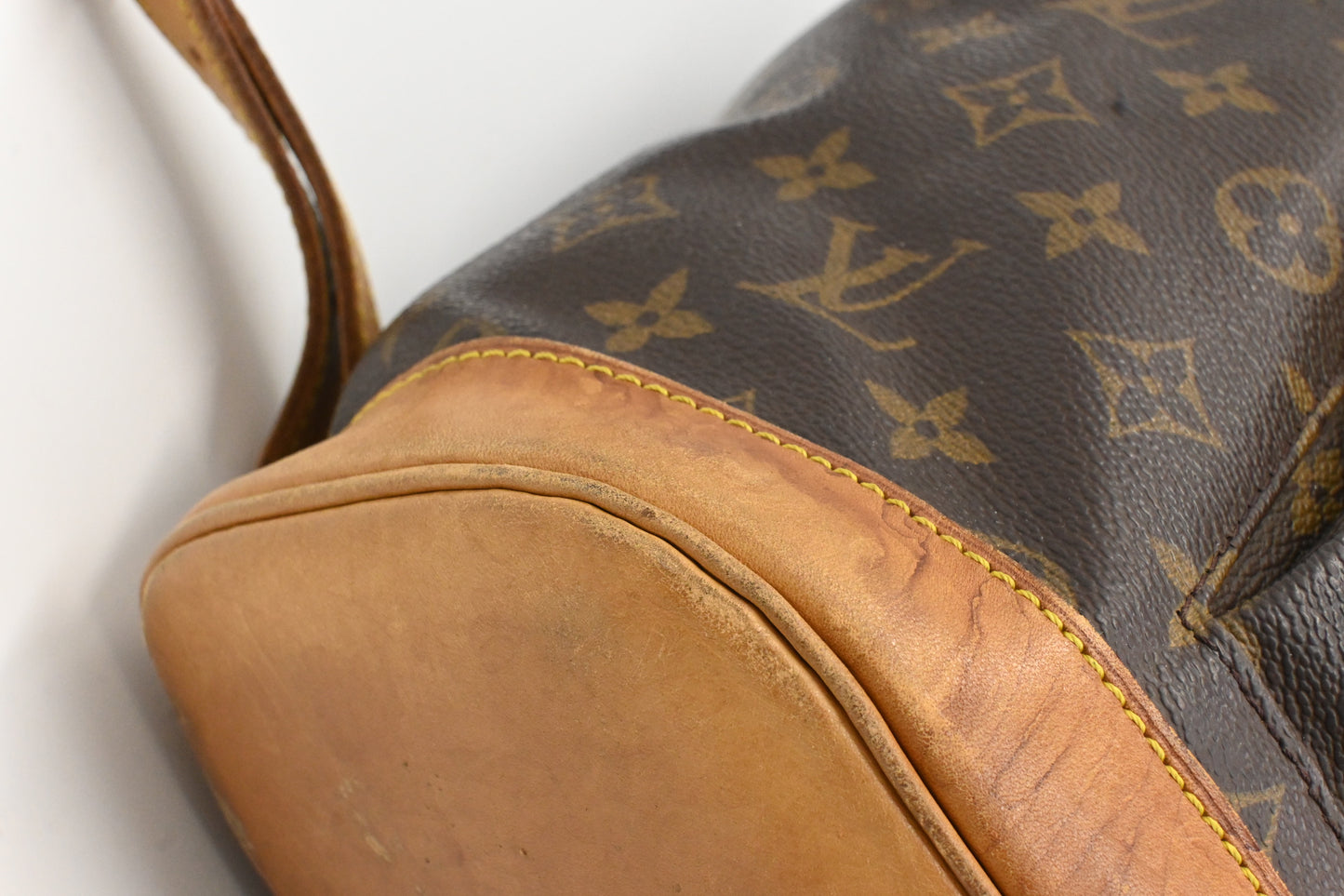 Louis Vuitton Montsouris GM in Monogram Canvas