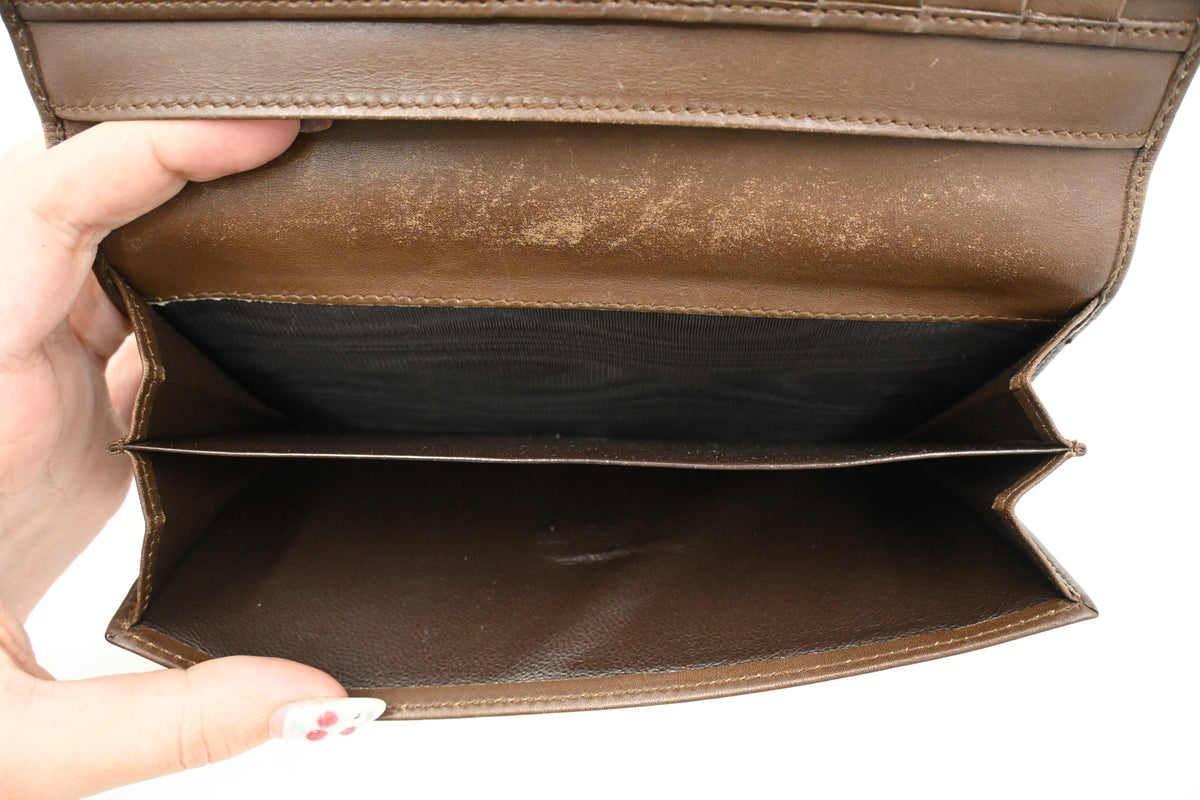 Gucci Long Wallet in Brown leather