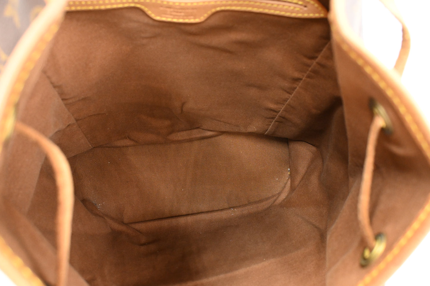 Louis Vuitton Montsouris GM in Monogram Canvas