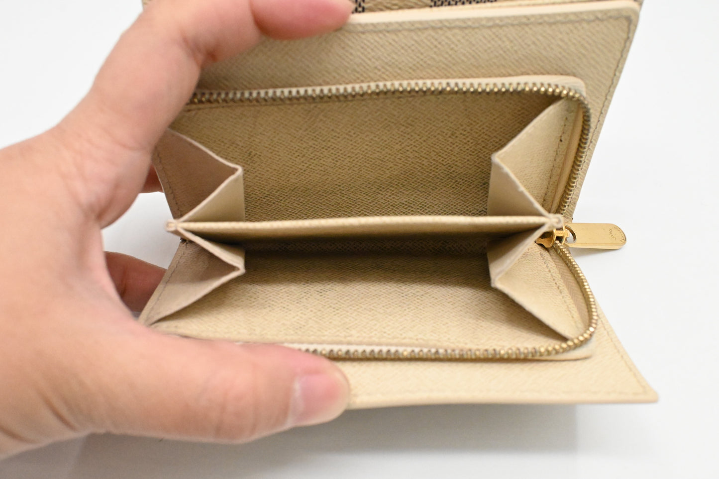 Louis Vuitton Joey Wallet in Damier Azur Canvas