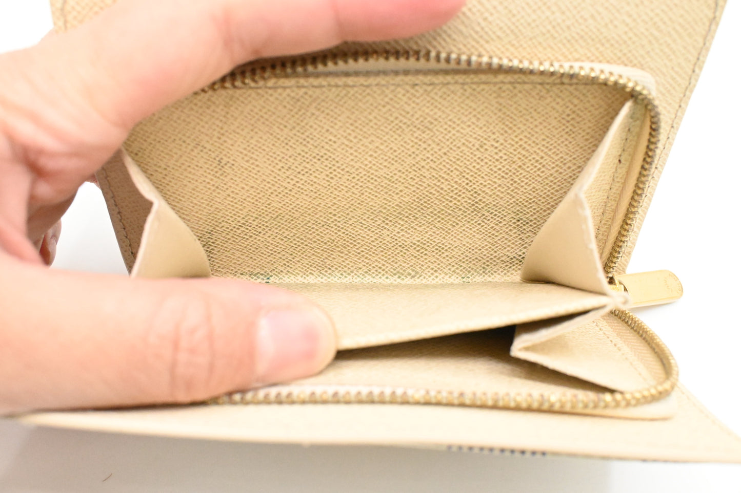 Louis Vuitton Joey Wallet in Damier Azur Canvas