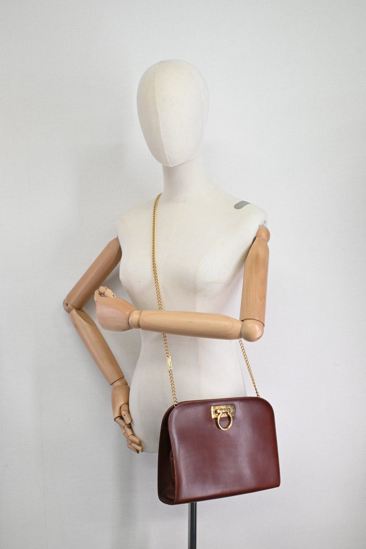 Ferragamo Chain Crossbody Bag in Brown Leather