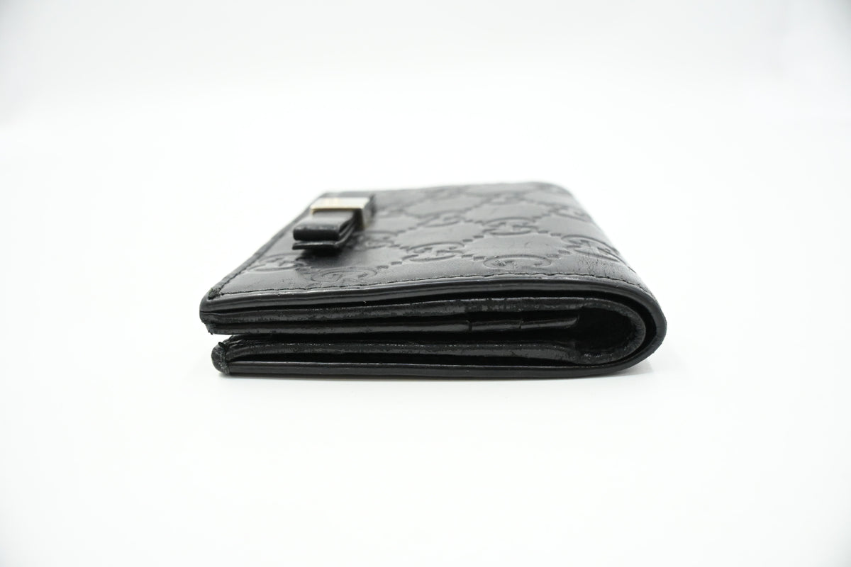 Gucci Compact Wallet in Black Guccissima Leather