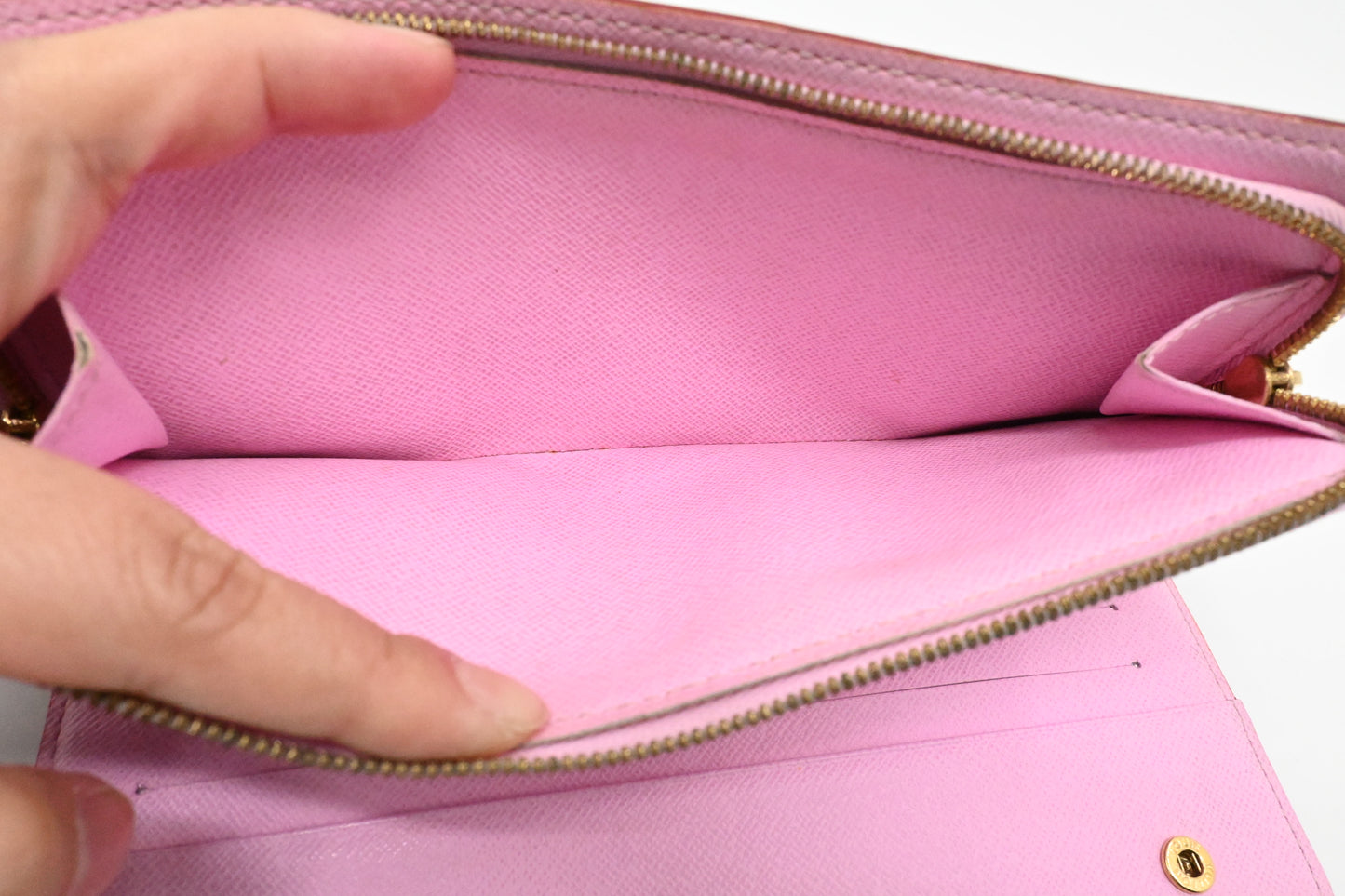 Louis Vuitton Insolite Wallet in White Multicolor Monogram Canvas
