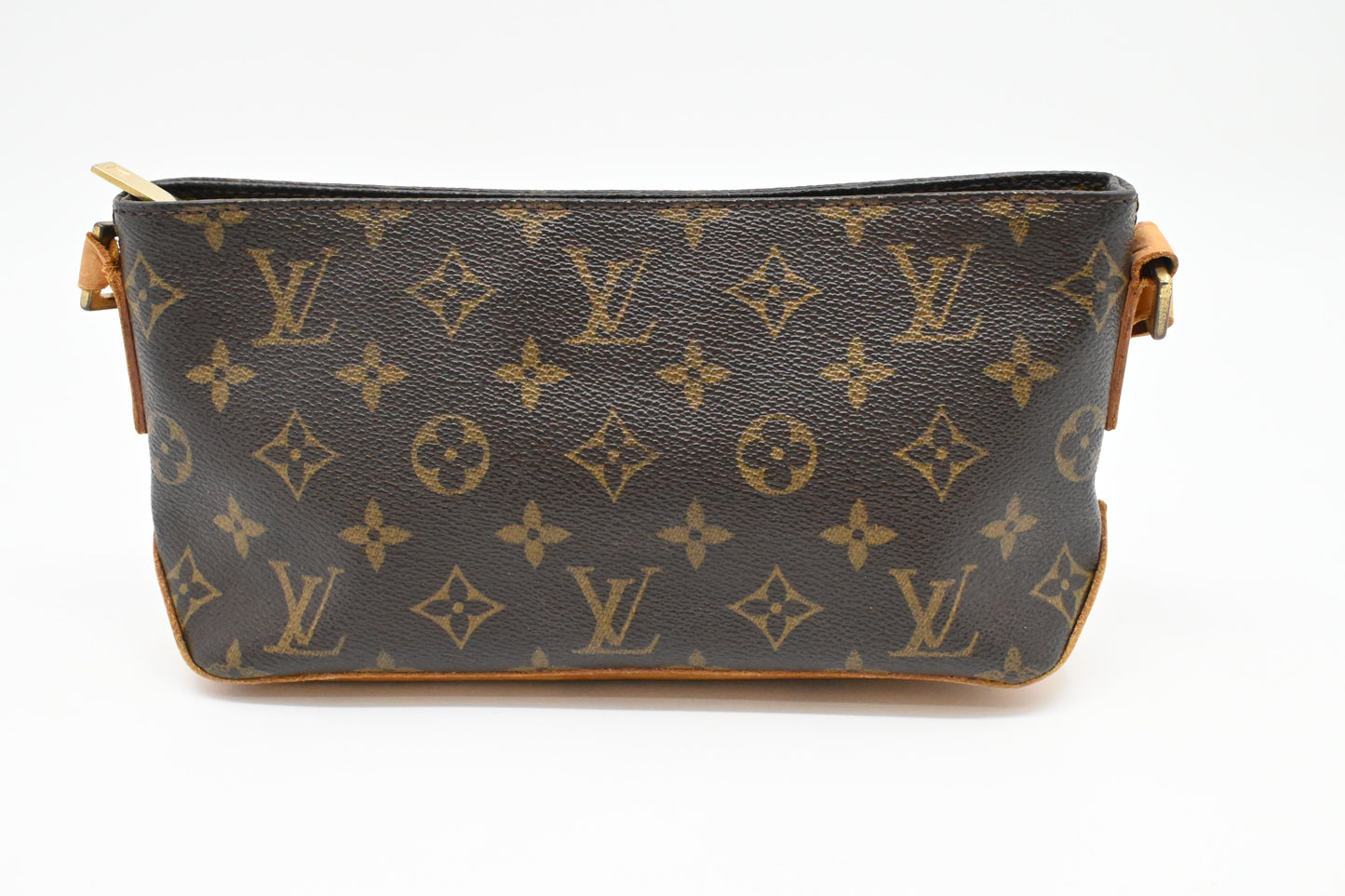 Louis Vuitton Trotteur in Monogram Canvas