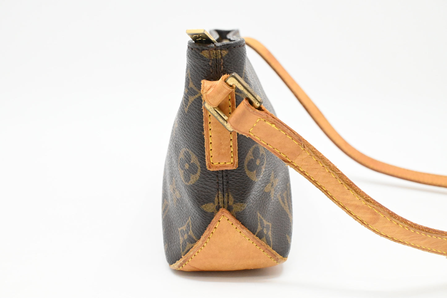 Louis Vuitton Trotteur in Monogram Canvas