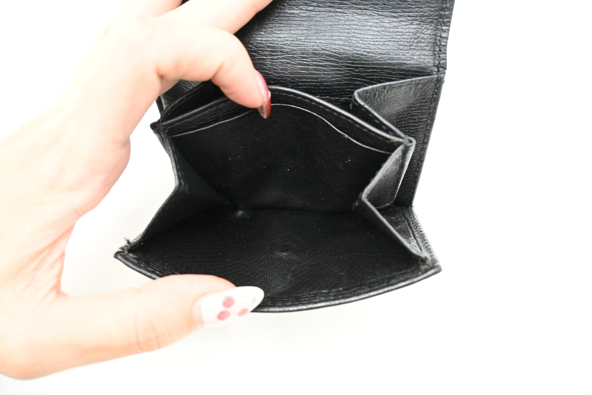 Gucci Compact Wallet in Black Leather