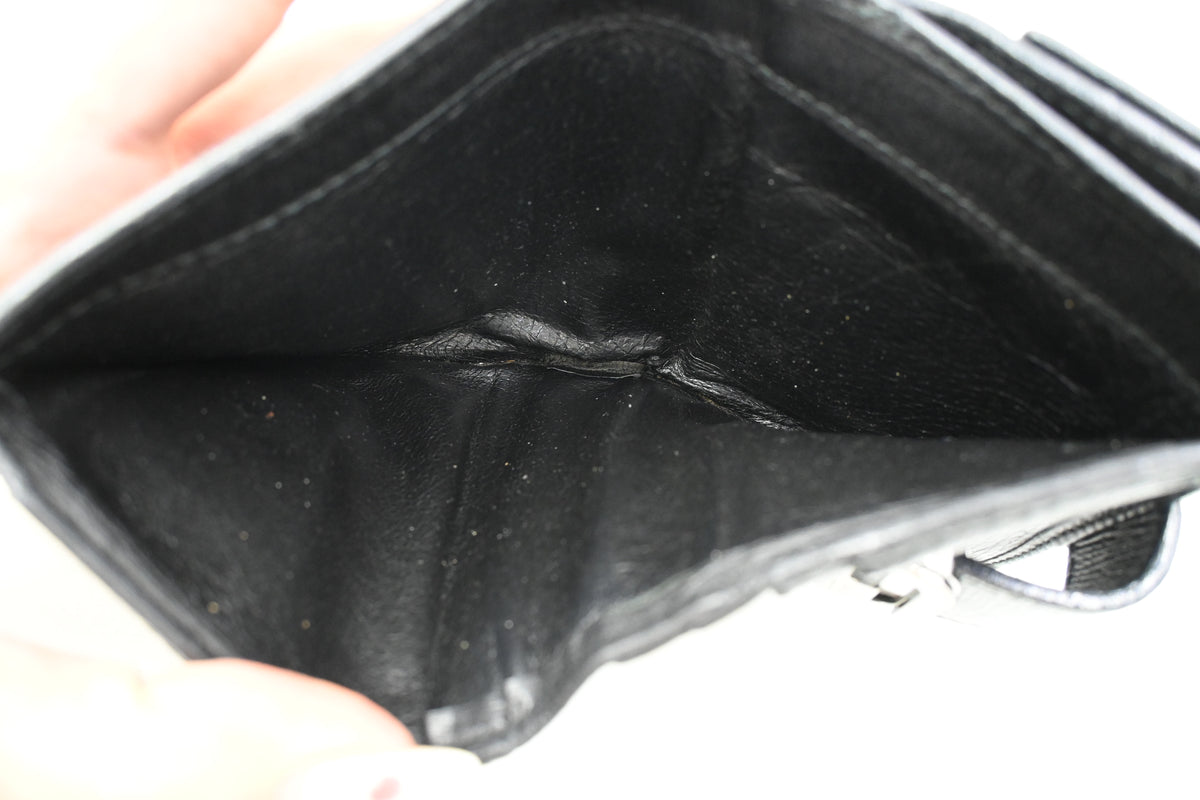 Gucci Compact Wallet in Black Leather