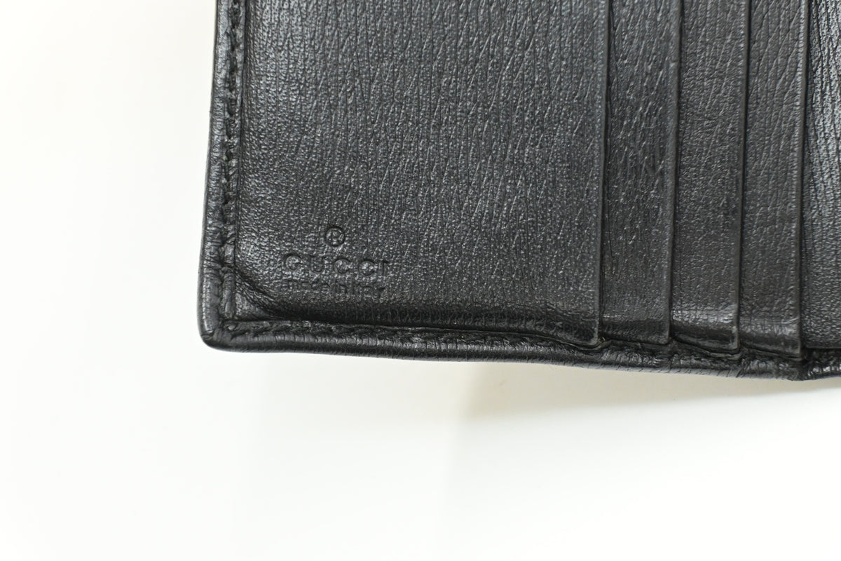Gucci Compact Wallet in Black Leather