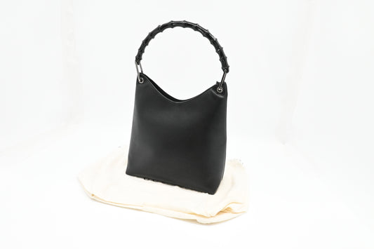 Gucci Bamboo Handbag in Black Leather