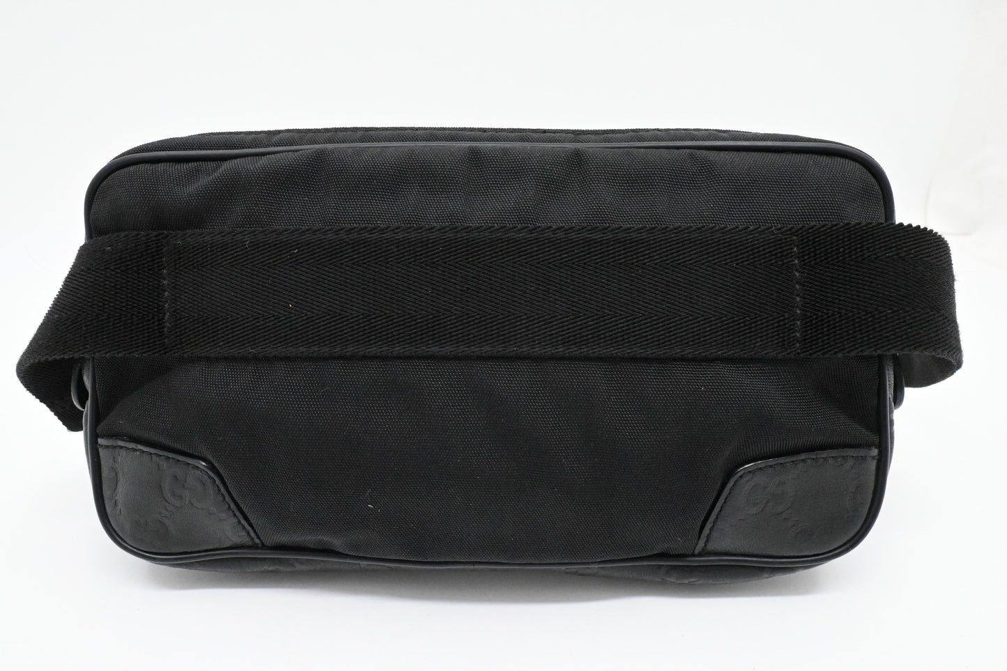 Gucci Bumbag in Black Guccissima Leather