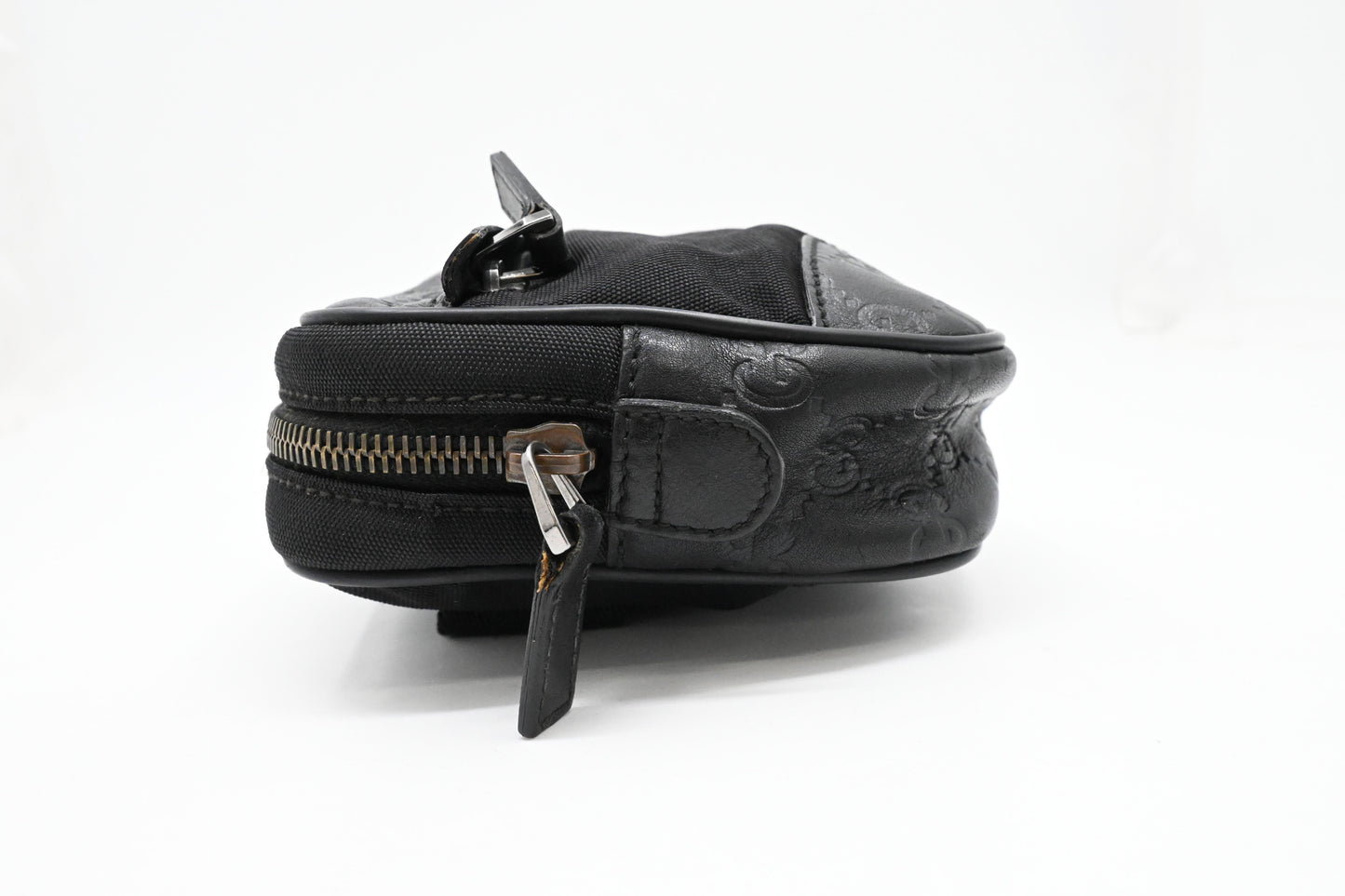 Gucci Bumbag in Black Guccissima Leather