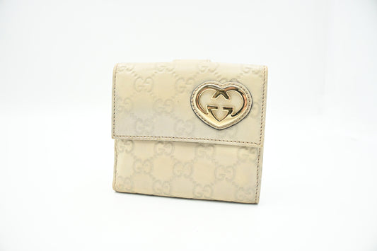 Gucci Heart Compact Wallet in White Guccissima Leather