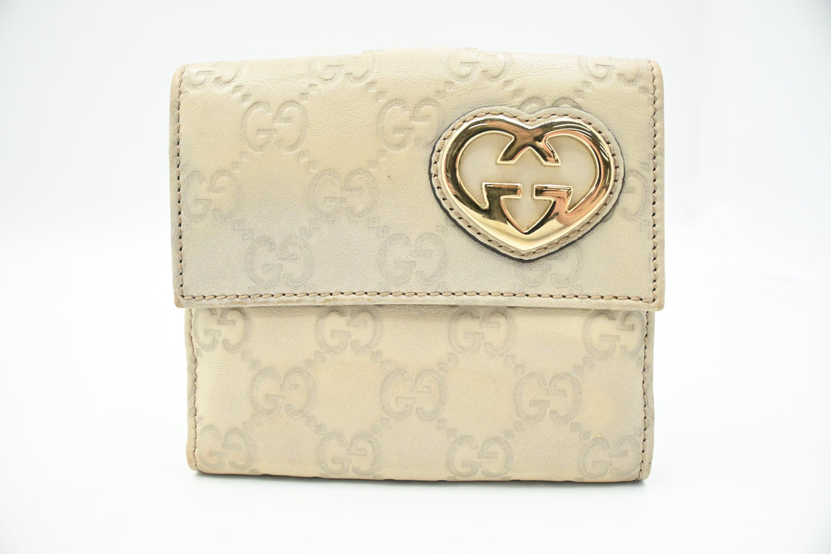 Gucci Heart Compact Wallet in White Guccissima Leather