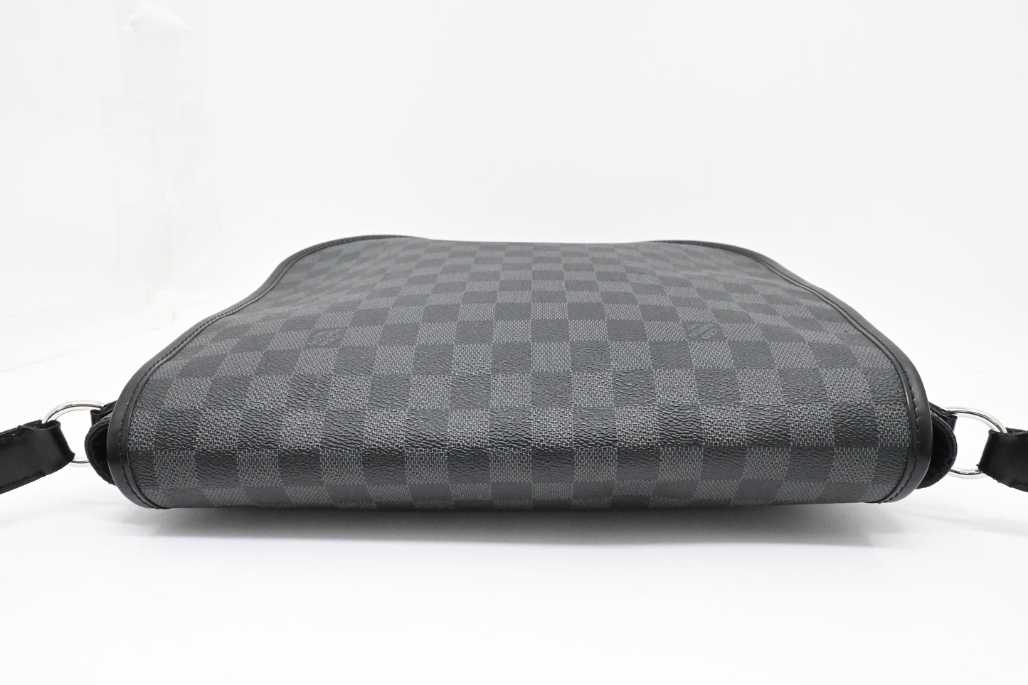 Louis Vuitton Daniel MM in Damier Graphite Canvas