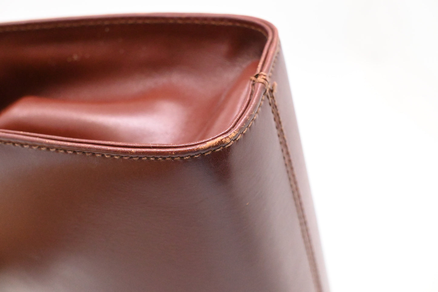 Ferragamo Chain Crossbody Bag in Brown Leather