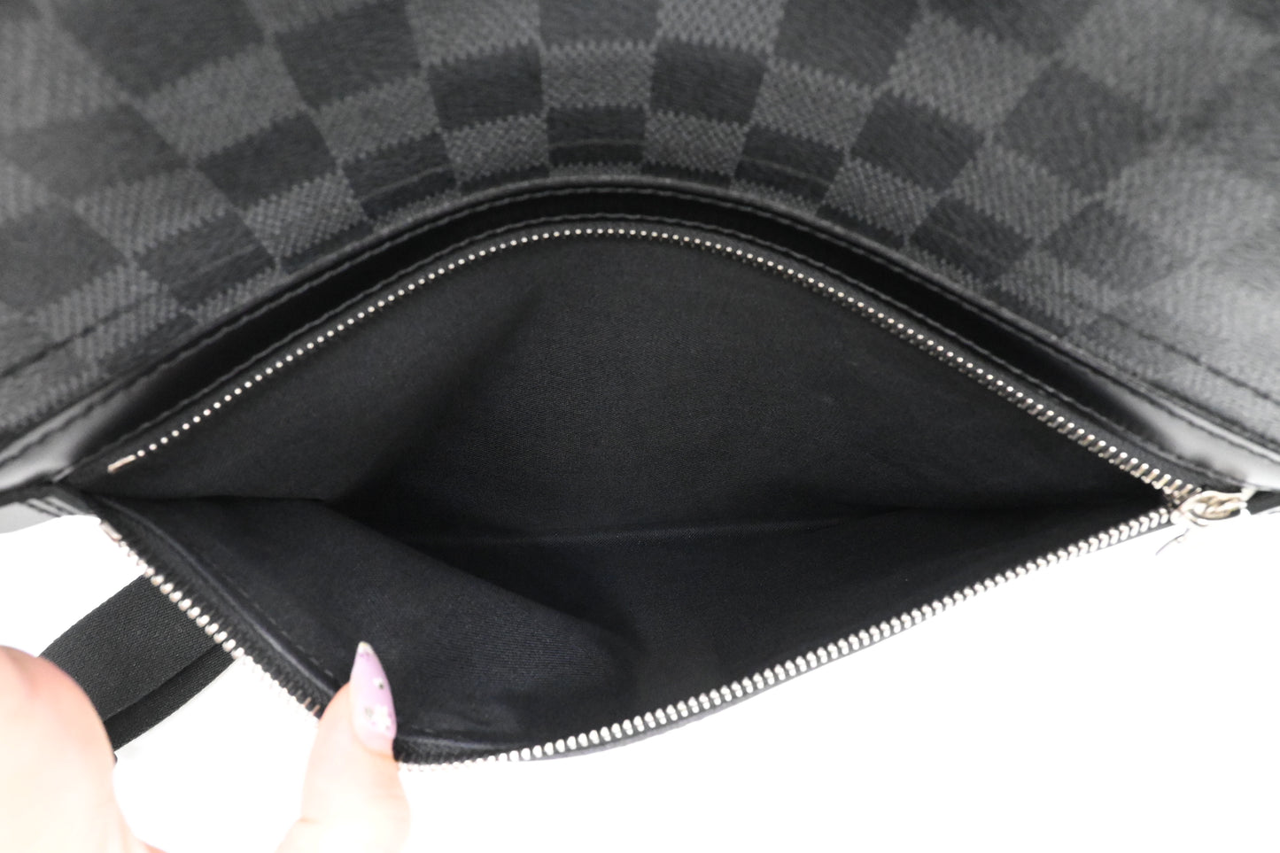 Louis Vuitton Daniel MM in Damier Graphite Canvas