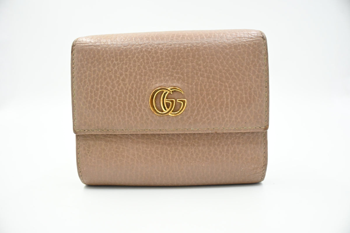 Gucci Compact Wallet in Beige Leather