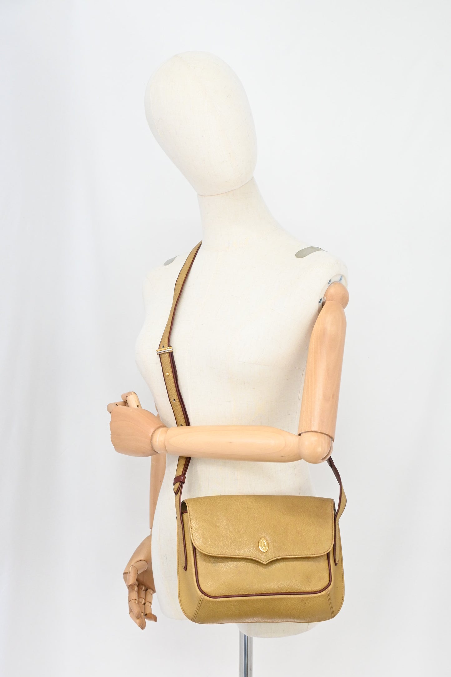 Cartier Crossbody in Yellow Leather