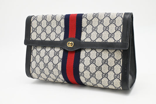 Gucci Clutch in Navy GG Supreme Canvas