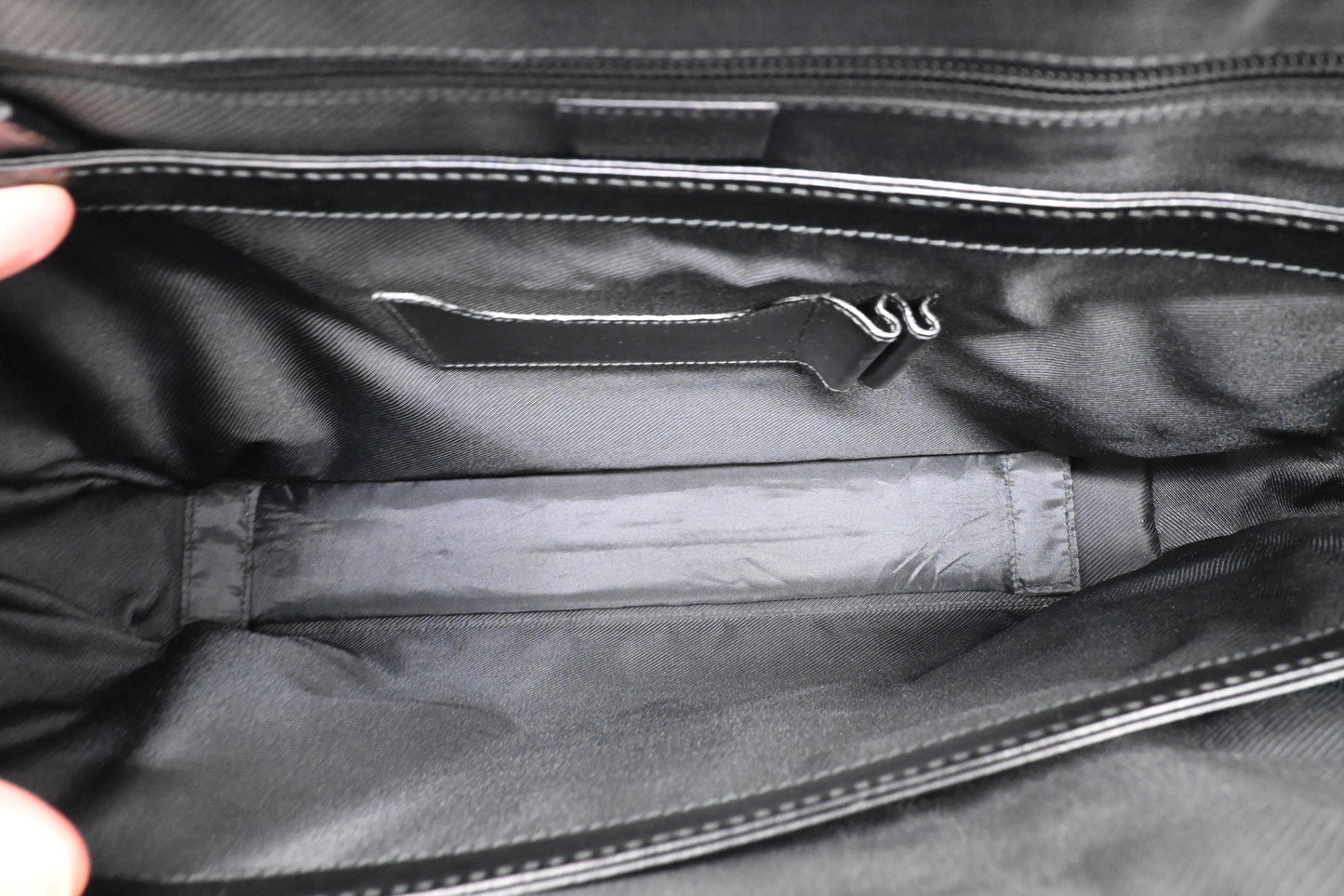 Gucci Business Bag in Black GG Canvas