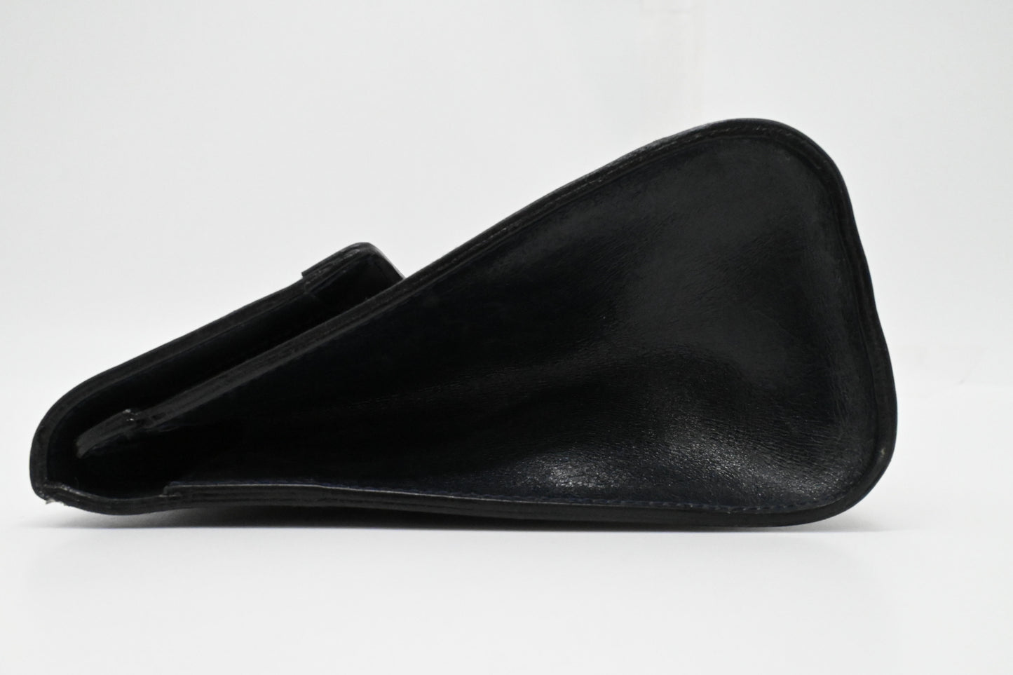 Gucci Clutch in Navy GG Supreme Canvas