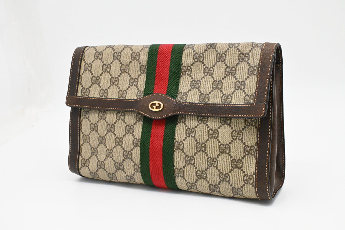 Gucci Clutch in GG Supreme Canvas
