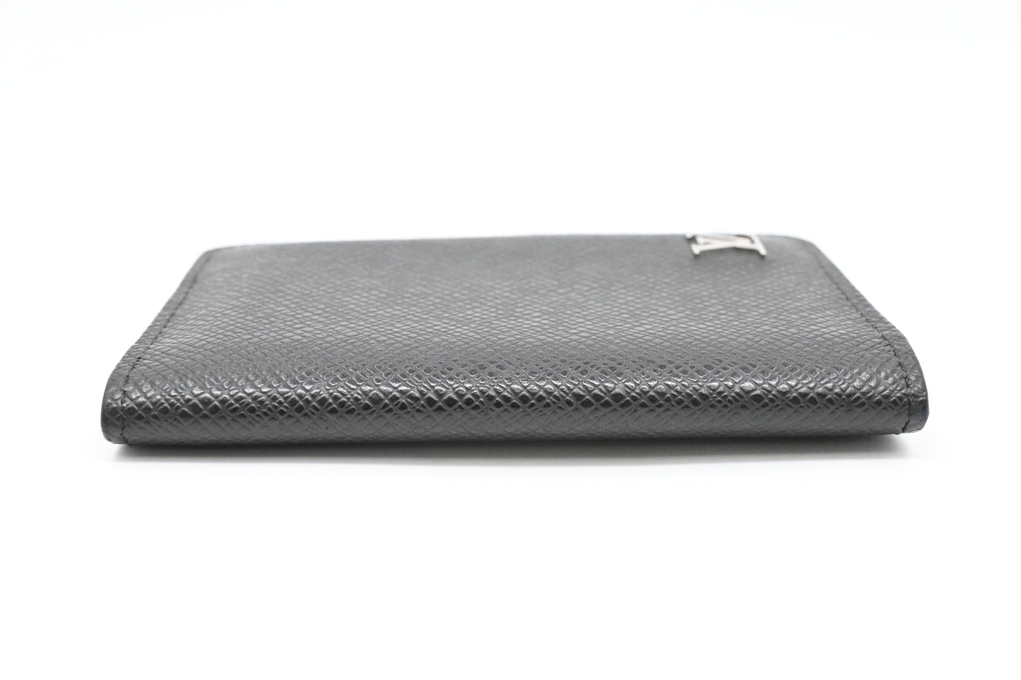 Louis Vuitton Taiga Card Case in Black Leather