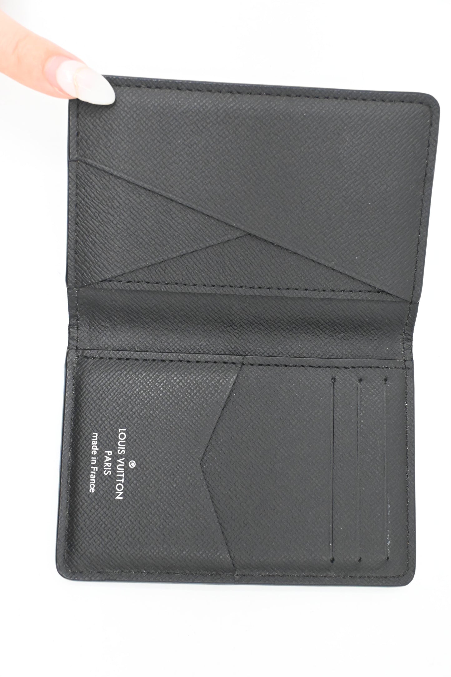 Louis Vuitton Taiga Card Case in Black Leather