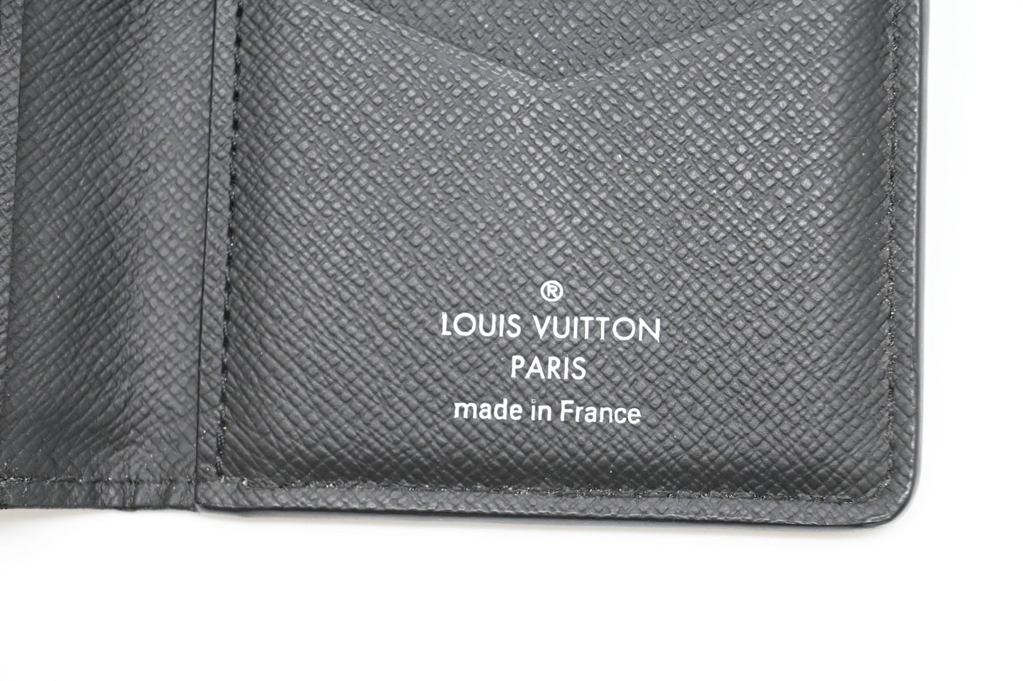 Louis Vuitton Taiga Card Case in Black Leather