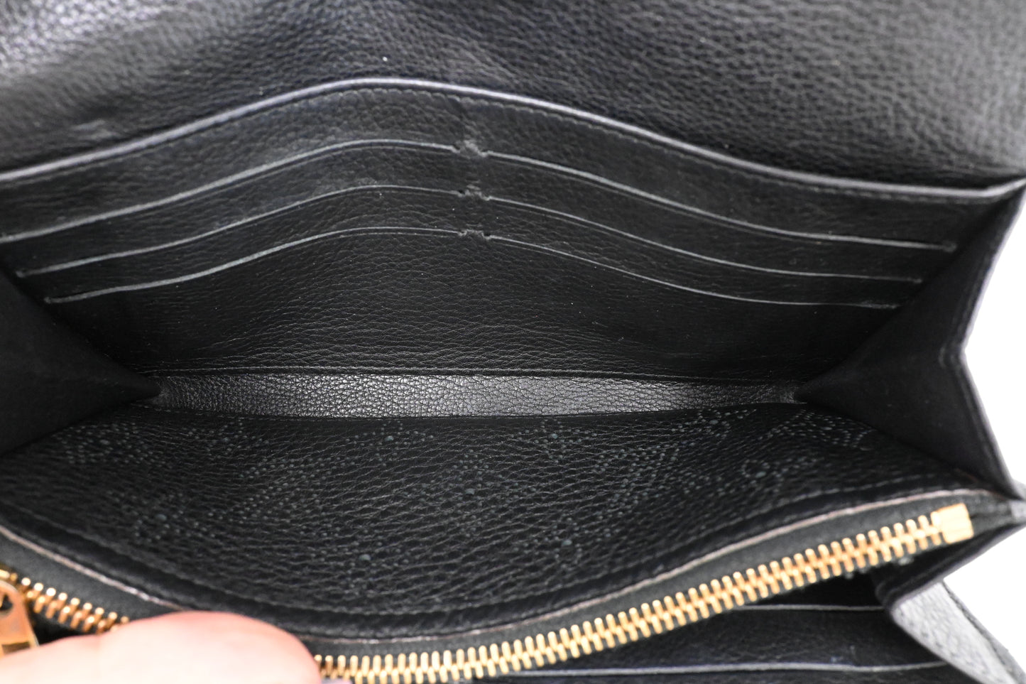 Louis Vuitton Iris Wallet in Black Mahina Leather
