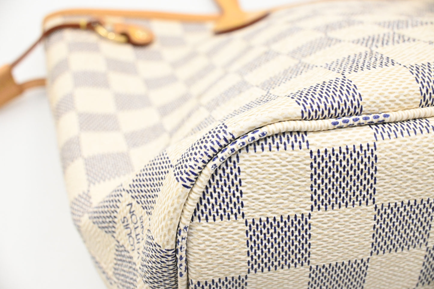 Louis Vuitton Neverfull PM in Damier Azur Canvas