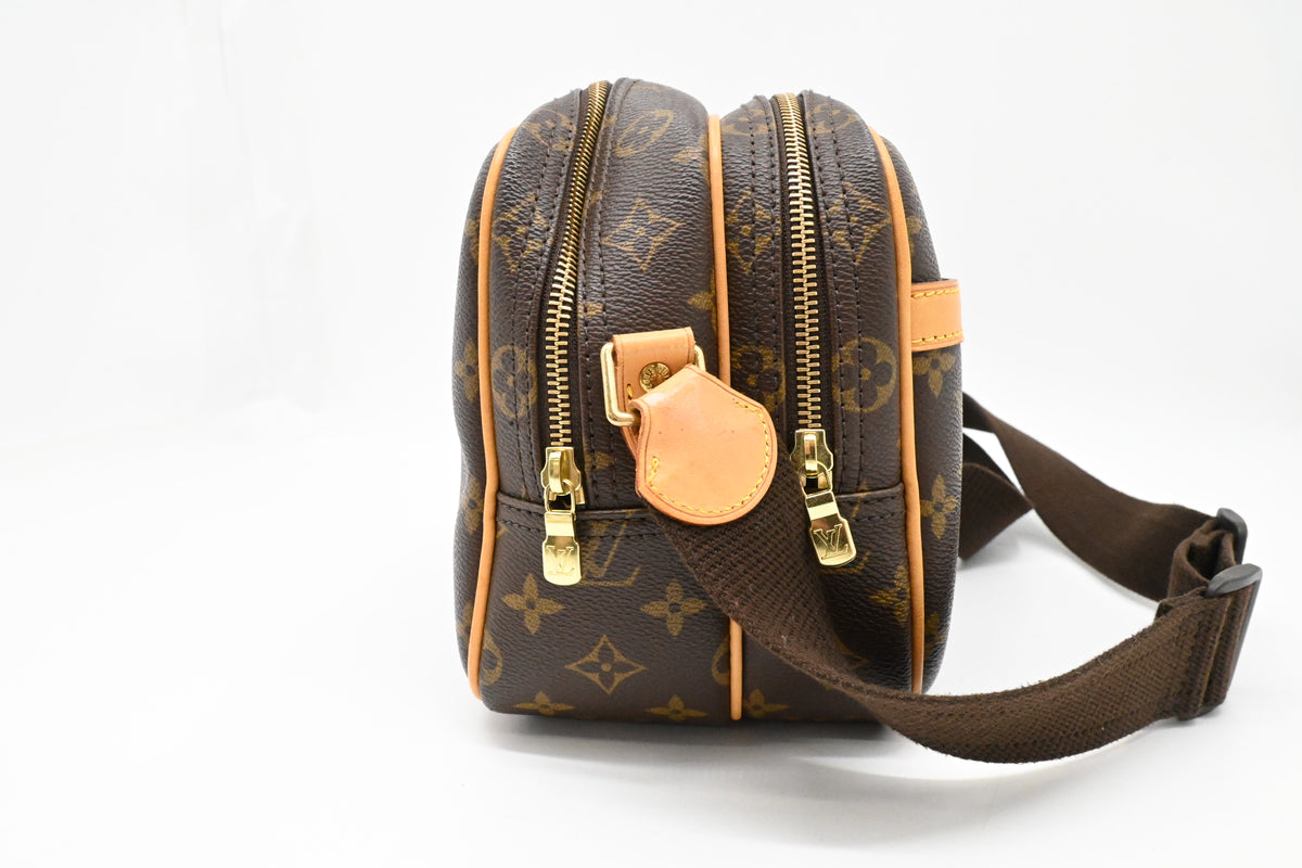 Louis Vuitton Reporter PM in Monogram Canvas