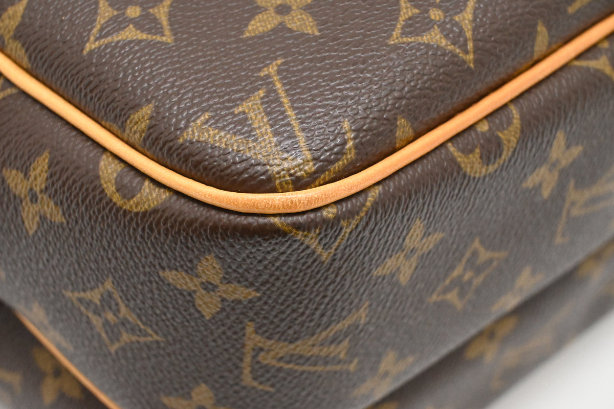Louis Vuitton Reporter PM in Monogram Canvas